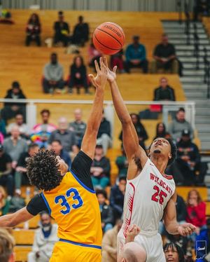 Image post by @carmel_bball on Instagram