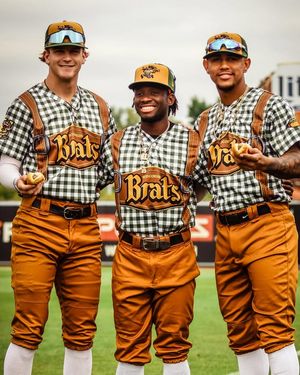 Image post by @WisconsinTimberRattlers on Facebook