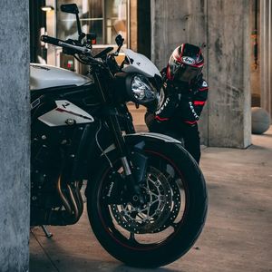 Image post by @wolfridesbikesWRB on Facebook