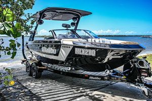 Image post by @malibuboats on Instagram