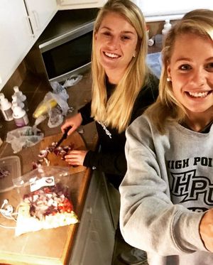 Image post by @hpuwlax on Instagram