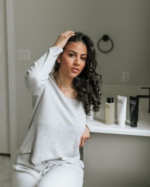 Image post by @khailariel on Instagram