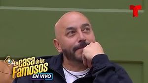 Video post by @telemundo on YouTube