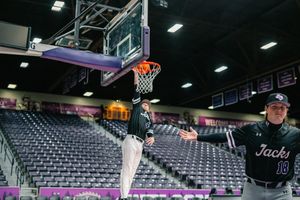 Image post by @sfa_baseball on Instagram