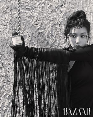 Image post by @harpersbazaarkorea on Instagram