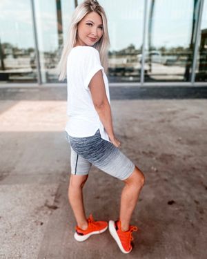Image post by @shopfillyflair on Instagram