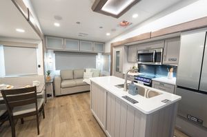 Image post by @alliance_rv on Instagram