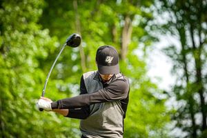 Image post by @gvsumensgolf on Instagram