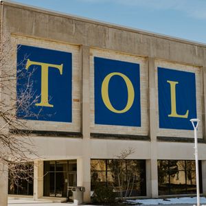 Image post by @uoftoledo on Instagram