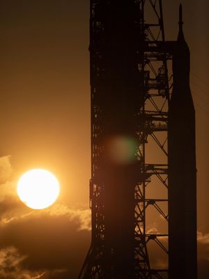 Image post by @nasaartemis on Instagram