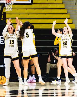 Image post by @lbsuwbb on Instagram