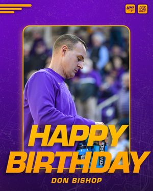 Image post by @uni_basketball on Instagram