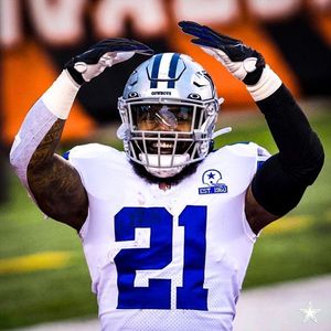 Image post by @ezekielelliott on Instagram