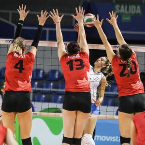 Image post by @volleyballcanada on Instagram