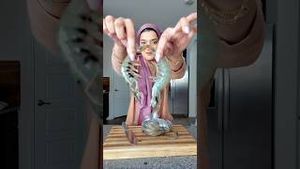 Video post by @sanaandayaana on YouTube