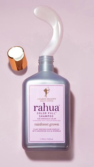 Video post by @RahuaBeauty on Facebook