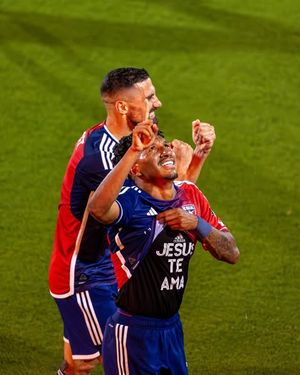 Image post by @fcdallas on Instagram