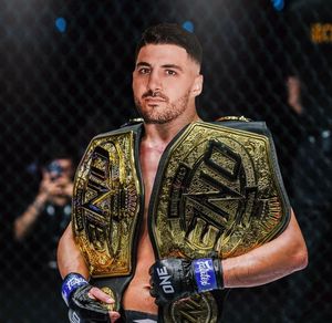 Image post by @NICKMERCS on Twitter/X