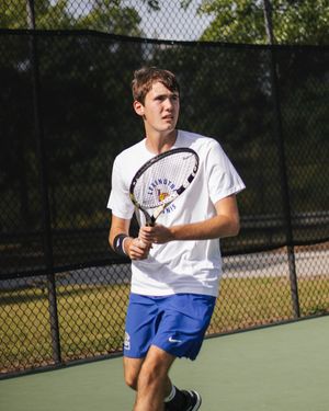 Image post by @lhs_varsity_tennis on Instagram