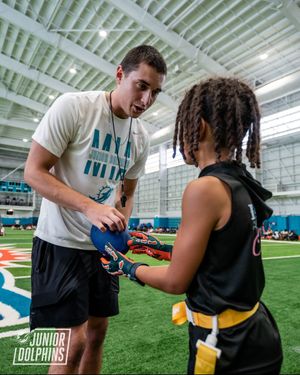 Image post by @juniordolphins on Instagram