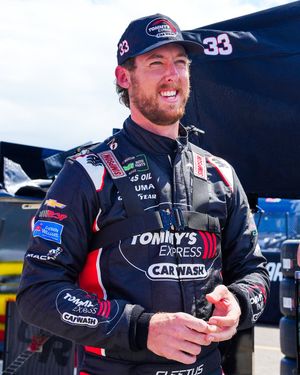 Image post by @nascaronthecw on Instagram