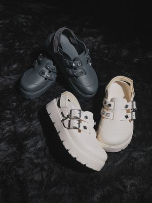 Image post by @atmos_japan on Instagram