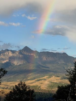 Image post by @tellurideski on Instagram