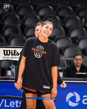 Image post by @phoenixmercury on Instagram