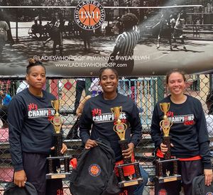 Image post by @ladieswhohoop on Instagram