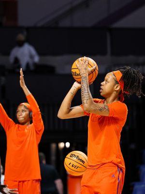 Image post by @gatorswbk on Instagram