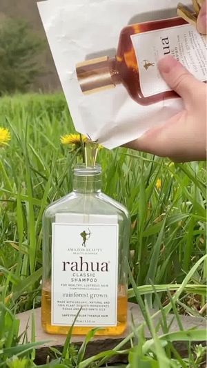 Video post by @RahuaBeauty on Facebook