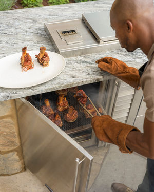 Image post by @kalamazoogrills on Instagram