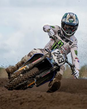 Image post by @yamahamotoraus on Instagram