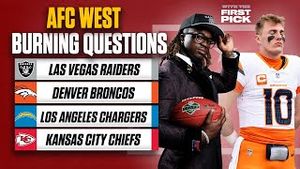 Video post by @nfloncbs on YouTube