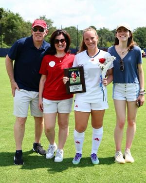 Image post by @marisasnee on Instagram