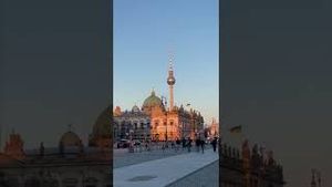 Video post by @iesabroad on YouTube