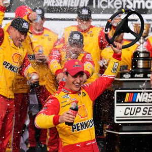 Image post by @CocaColaRacing on Twitter