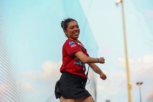 Image post by @greatlakesloons on Instagram