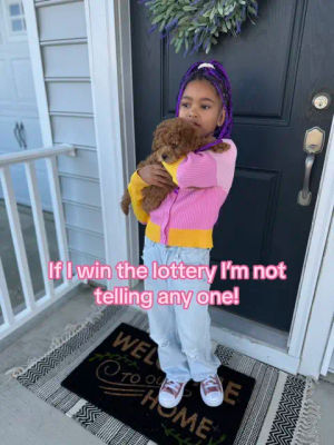 Image post by @scarlettandtiania on TikTok