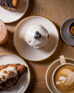 Image post by @hotelavail on Instagram