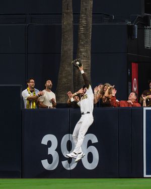 Image post by @Padres on Twitter