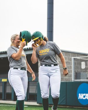Image post by @ndsusoftball on Instagram