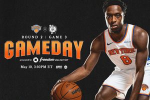 Image post by @nyknicks on Twitter