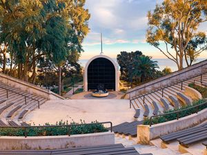 Image post by @pepperdinewaves on Instagram