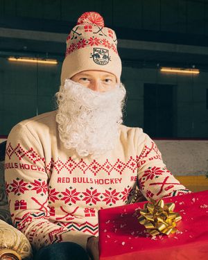 Image post by @redbullshop on Instagram