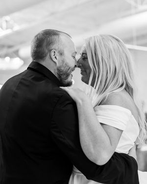 Image post by @lensbylaura on Instagram