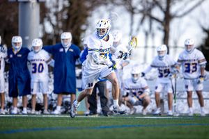 Image post by @hofstramlax on Instagram