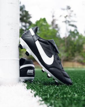 Image post by @soccerdotcom on Instagram