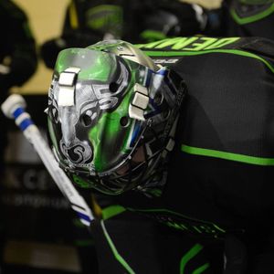 Image post by @uticacomets on Instagram