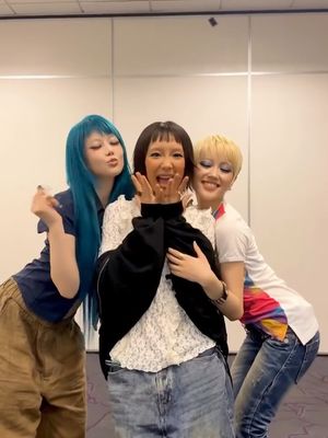 Image post by @ellemenhk on Instagram